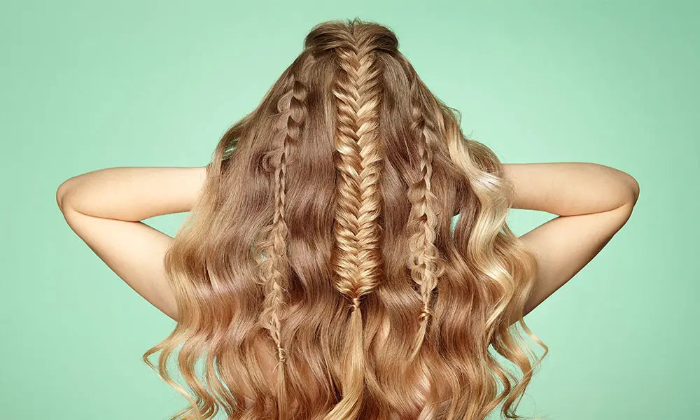 Best-Half-Up-Half-Down-Styles-for-Curly-Hair