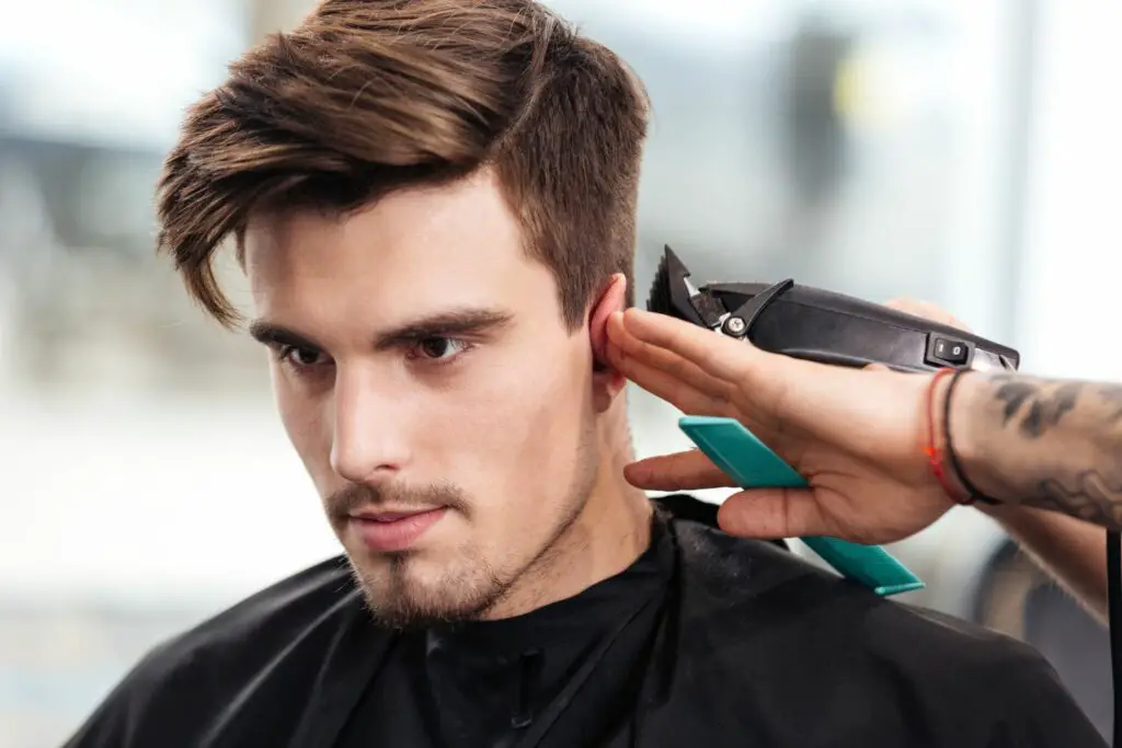 33 Best Haircuts For Men With Square Faces Trending This Year 1024x683 