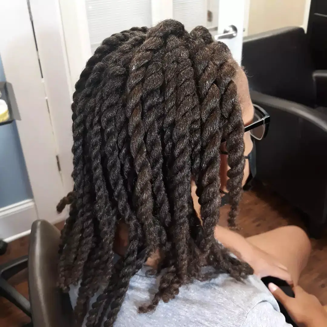 35-best-hairstyles-for-black-women-with-medium-length-hair Two Strand Twists