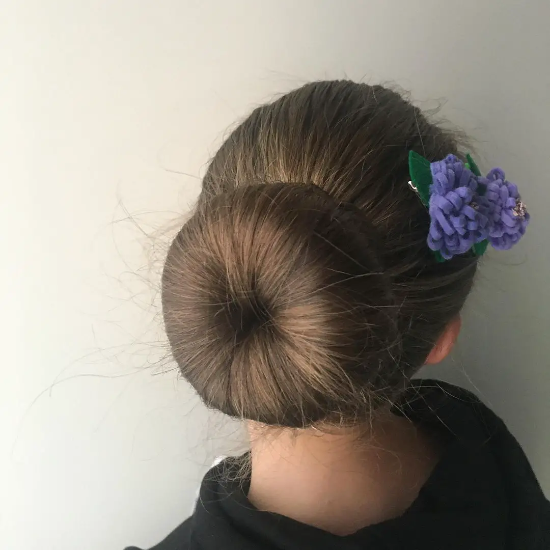 35-best-hairstyles-for-little-girls Ballerina Bun