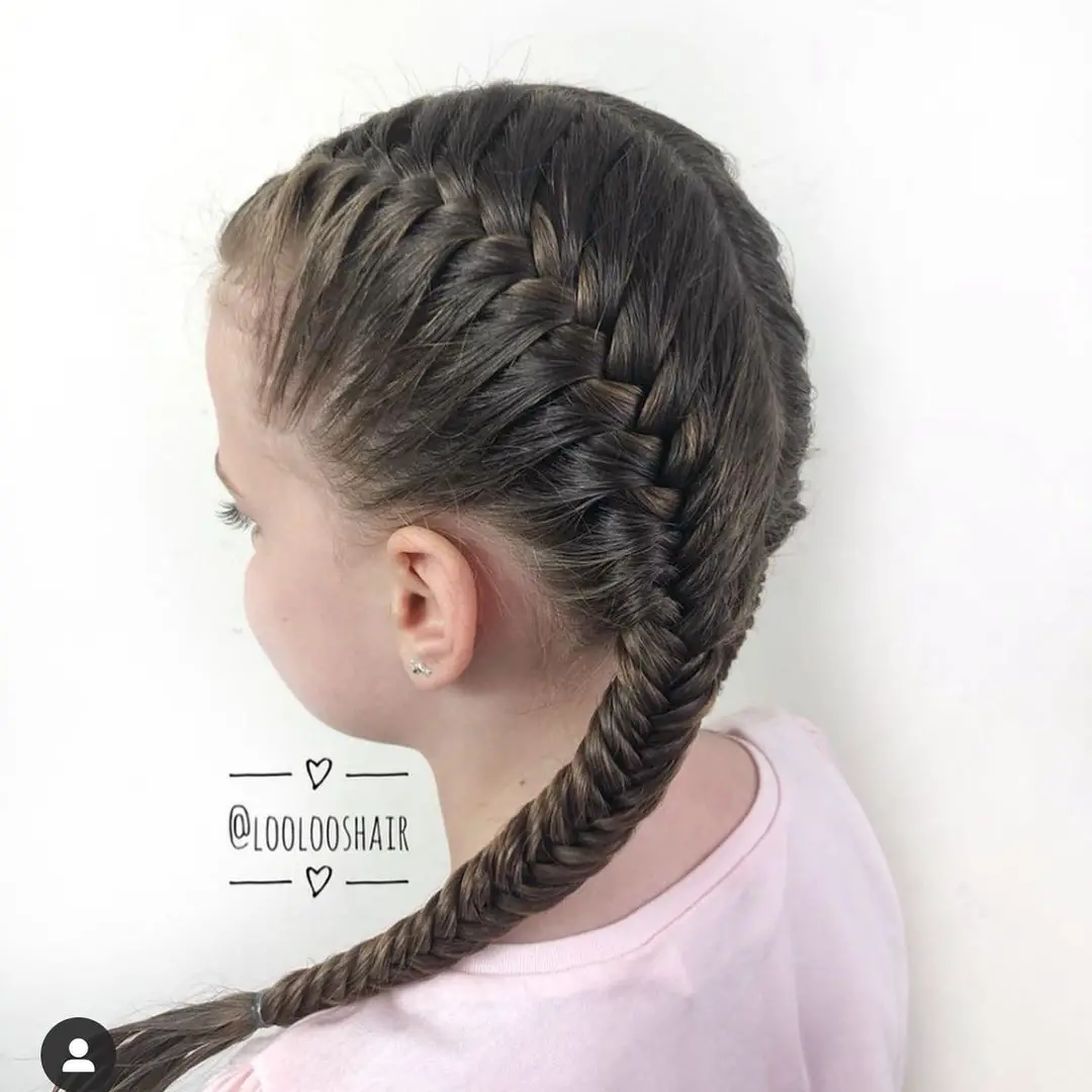 35-best-hairstyles-for-little-girls Fishtail Braid