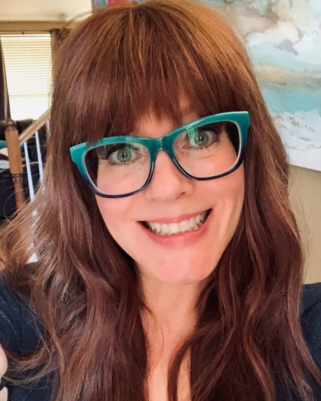 28-bangs-with-glasses-hairstyle-ideas Choppy Bangs with Funky Glasses