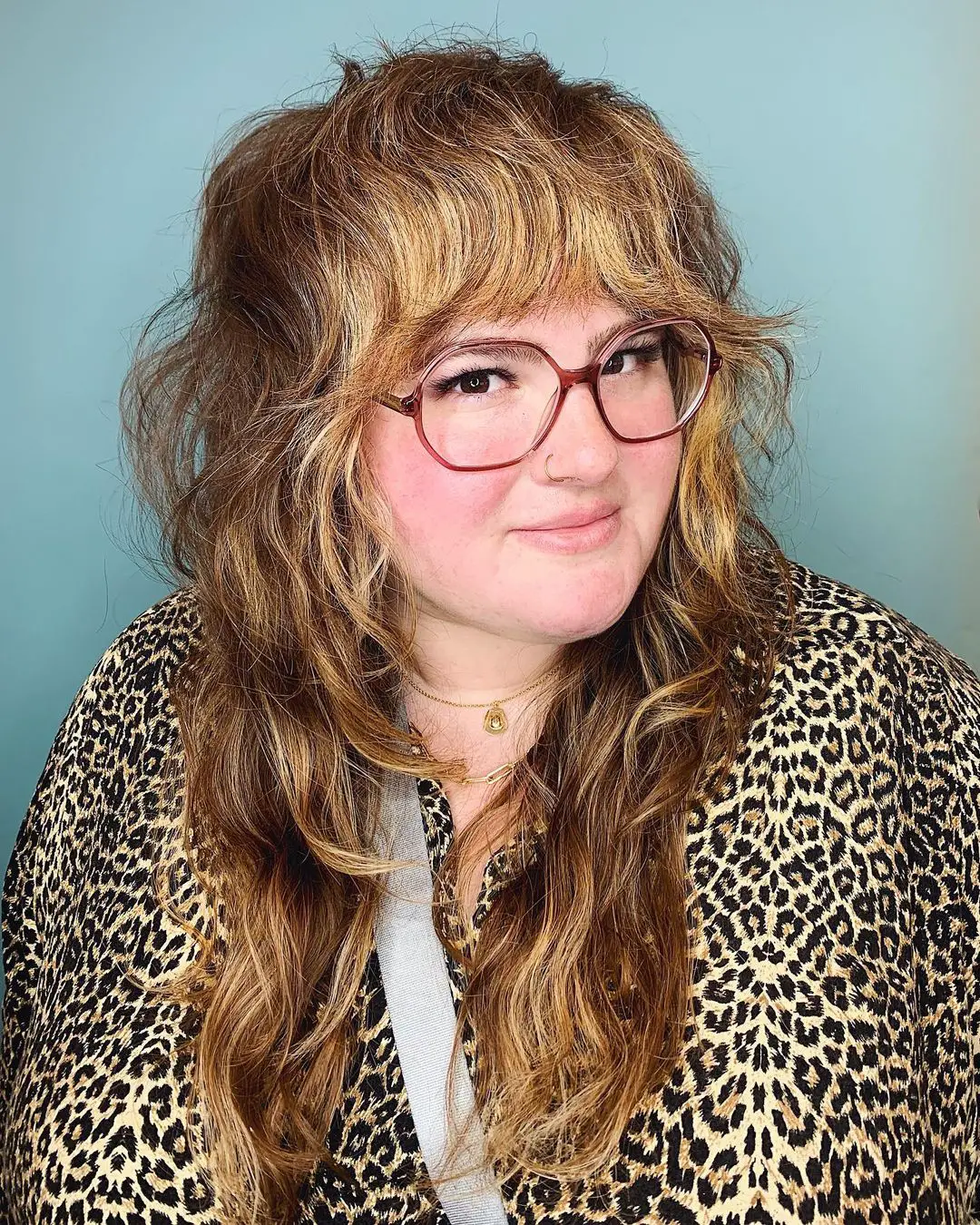 28-bangs-with-glasses-hairstyle-ideas Heavy Shaggy Bangs