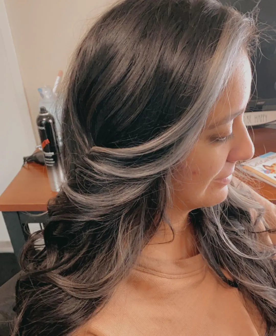 30-gray-and-038-silver-highlights-on-brown-hair-trending-light-and-038-dark-ideas Face Framing Balayage