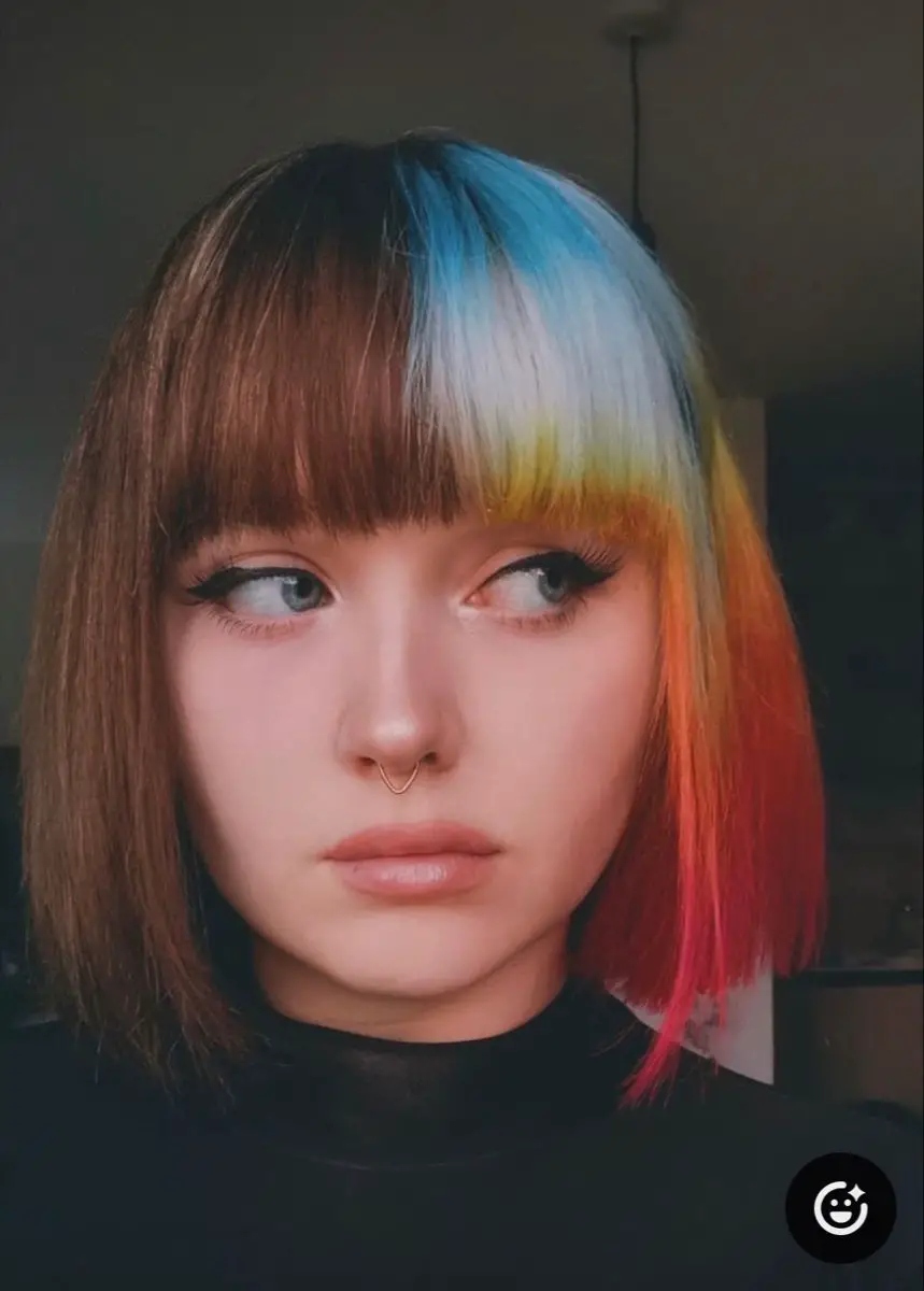 33-unique-split-hair-dye-ideas-trending-color-combinations-to-try-in-2023 Brunette & Multicolored Split Hair