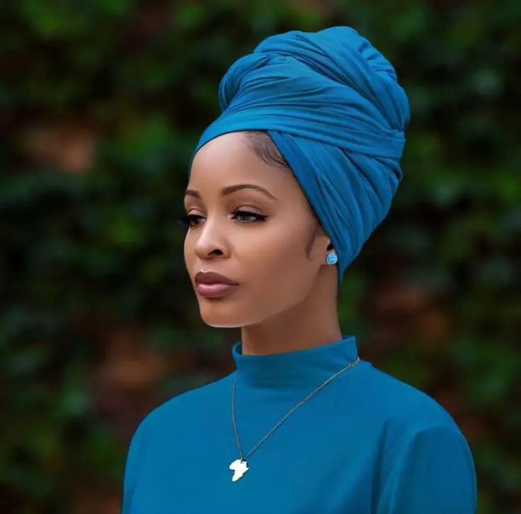 35-beautiful-scarf-in-hair-ideas-trending-styles-to-try Women’s Turban