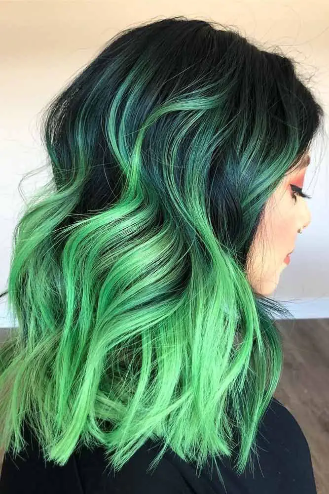 35-best-green-hair-ideas-trending-colors-to-try-in-2023 Brunette & Green Ombre