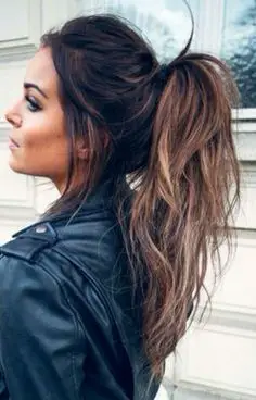 35-best-straight-hair-ideas-trending-hairstyles-to-try Feathered Ponytail