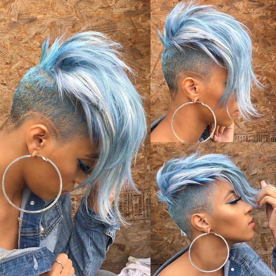 40-best-short-hairstyles-for-women-with-highlights Blue Steel Fauxhawk