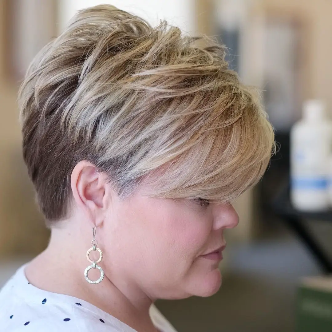 40-slimming-womenand-8217-s-hairstyles-for-over-50-and-038-overweight Tapered Pixie Cut