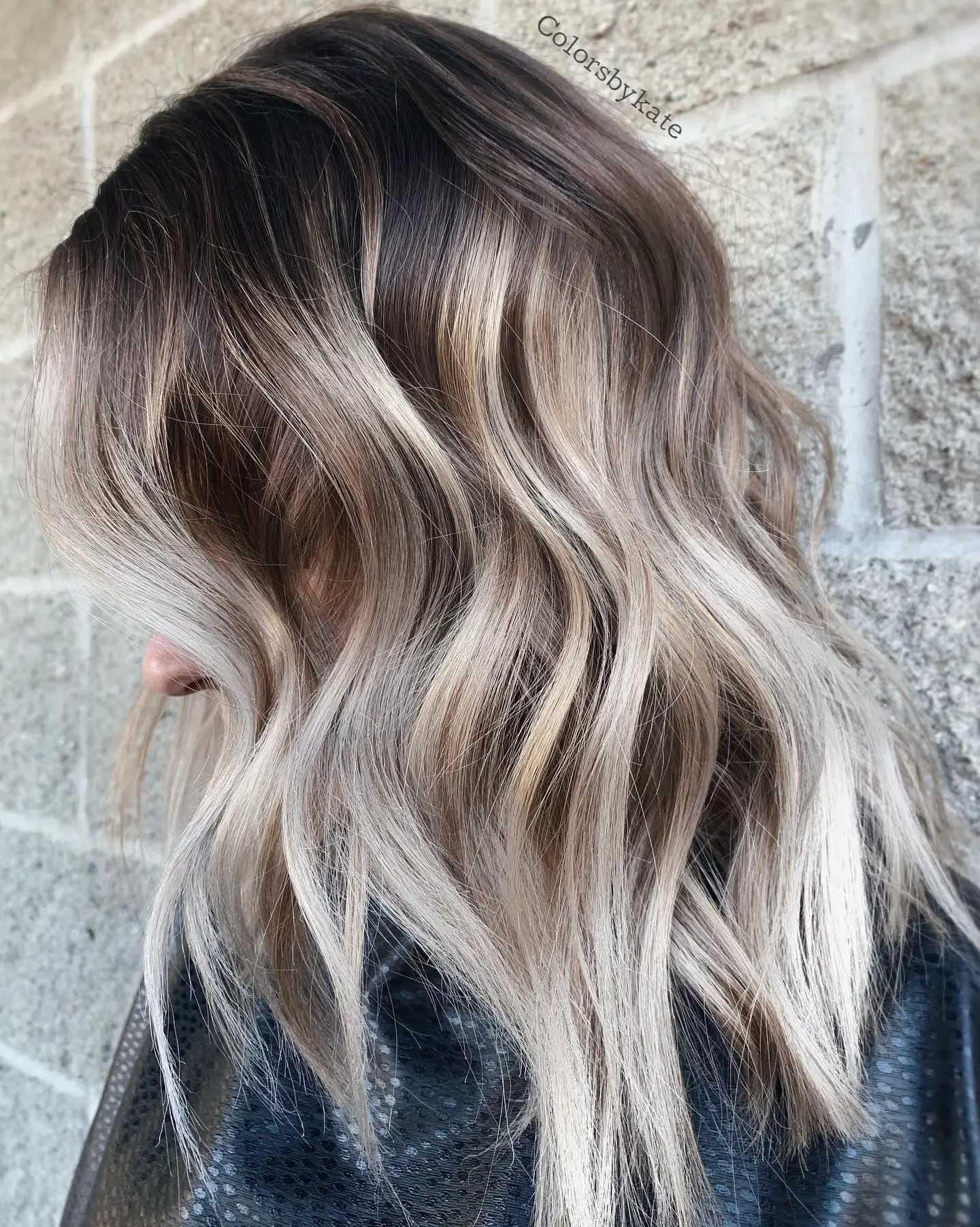 41-black-and-blonde-hair-ideas-highlights-to-rock-in-2023 Platinum Blonde Balayage