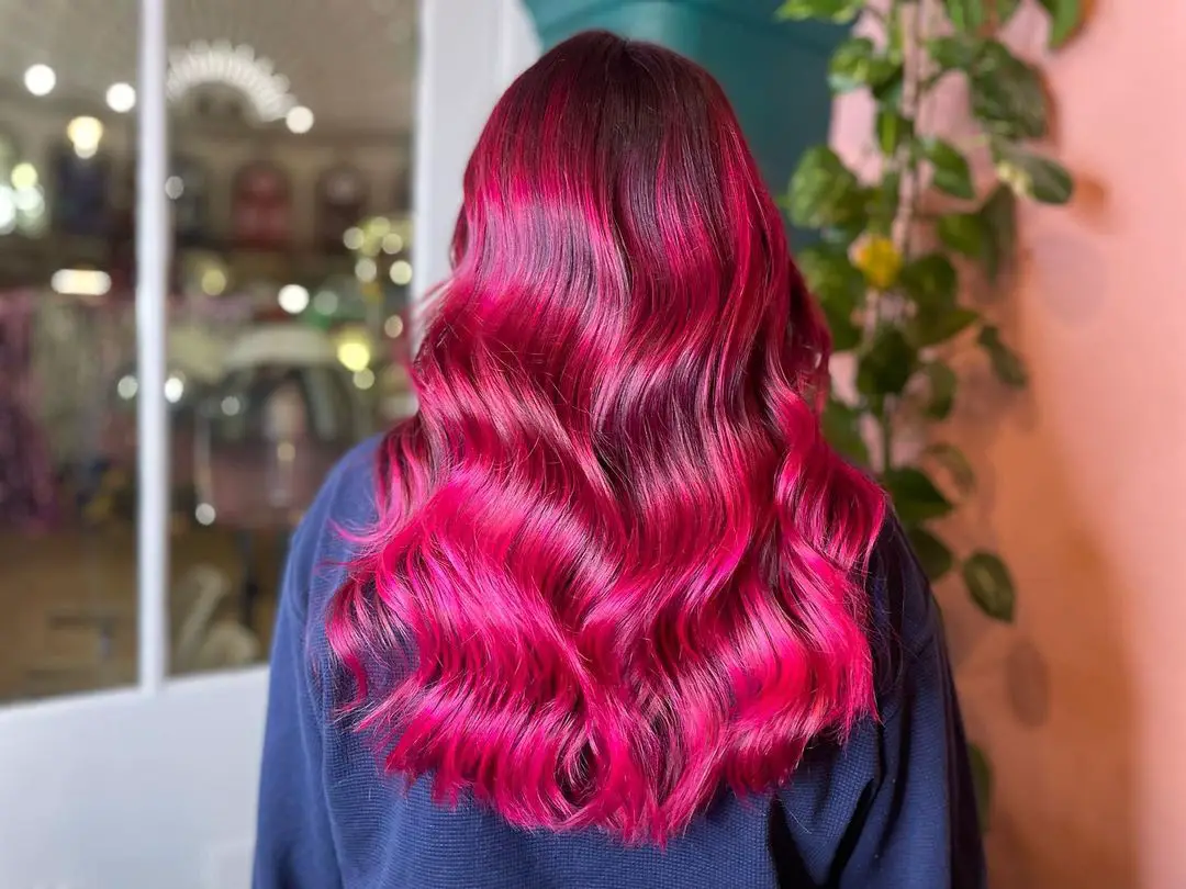 43-best-hairstyles-for-pink-hair Bright Pink with Dark Root Smudge