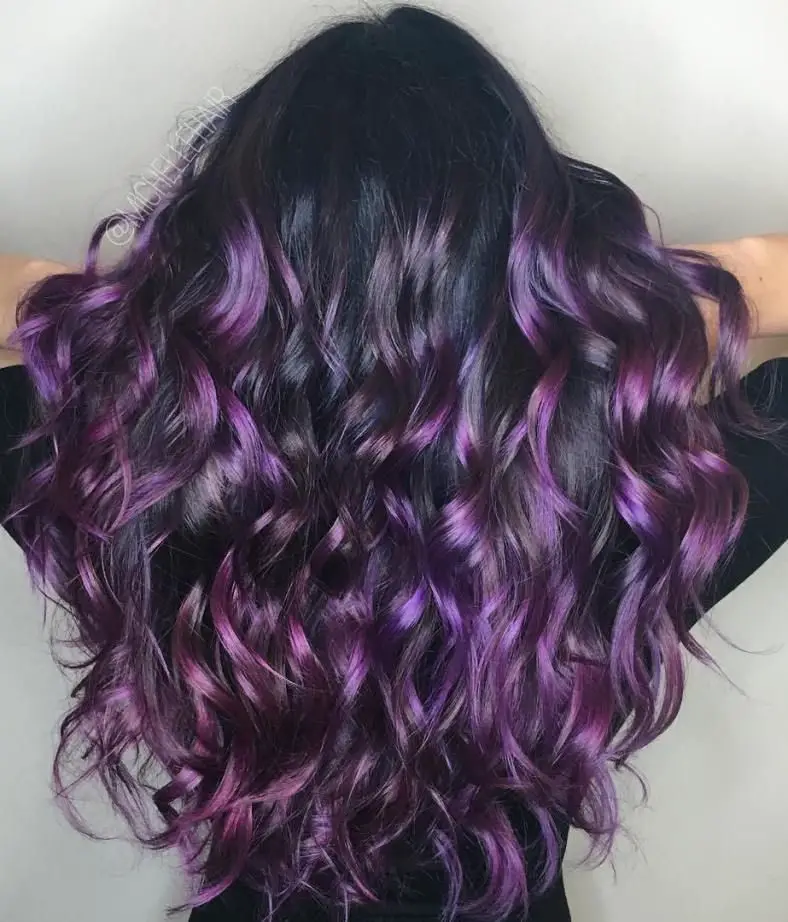 45-sexy-black-hair-ideas-trending-colors-to-try-in-2023 Purple Highlights