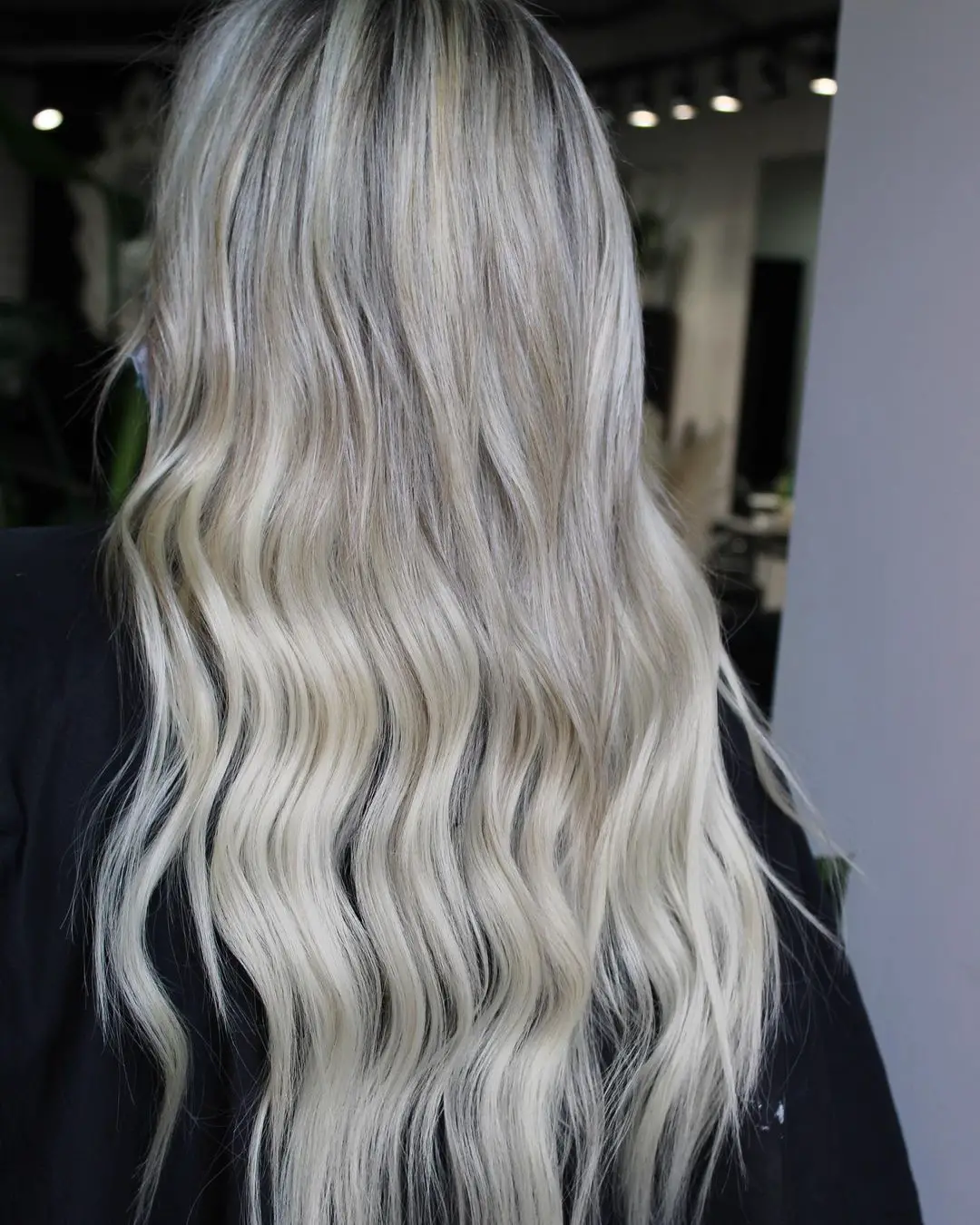 45-volumizing-haircuts-for-thin-long-hair-layers-and-038-bangs Icy Blonde