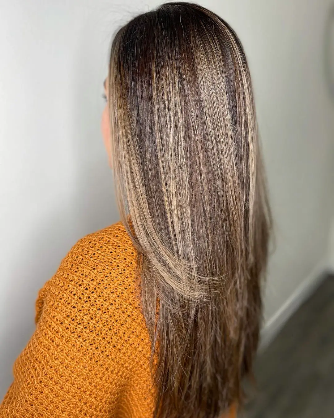45-volumizing-haircuts-for-thin-long-hair-layers-and-038-bangs Sun Kissed Brunette