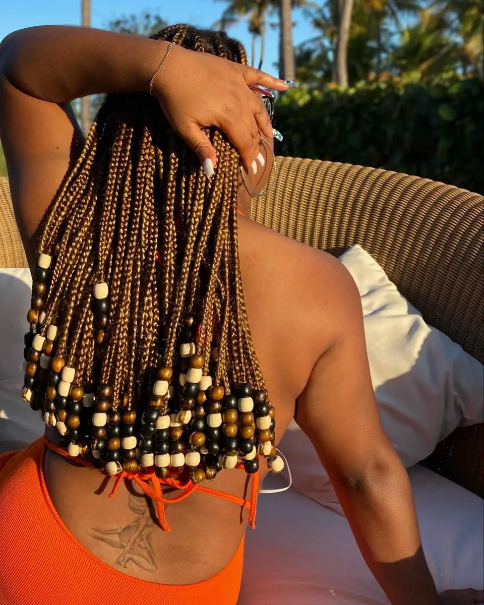 50-best-knotless-braid-hairstyles-trending-this-year Knotless Braids With Beads