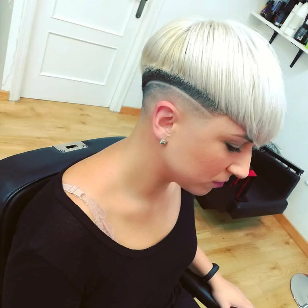 50-coolest-shaved-haircuts-for-women-short-back-and-038-sides Faded Bowl Cut