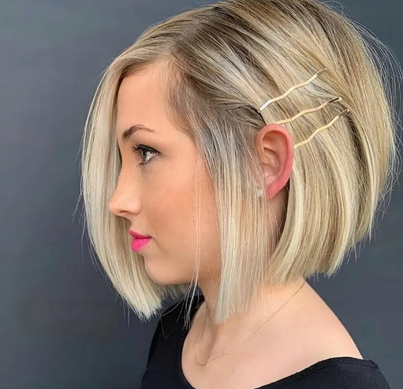 51-homecoming-prom-hairstyles-for-girls-with-short-hair Sleek Graduated Bob