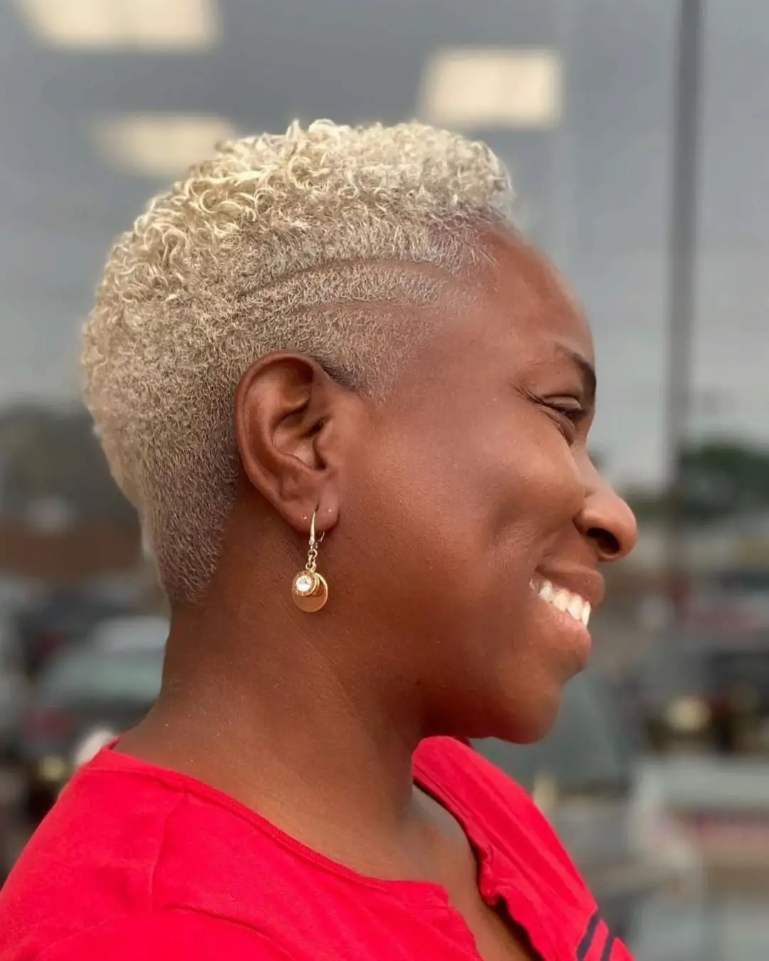 55-best-tapered-haircuts-and-fades-for-women Short Curly Blonde Fade for Black Women