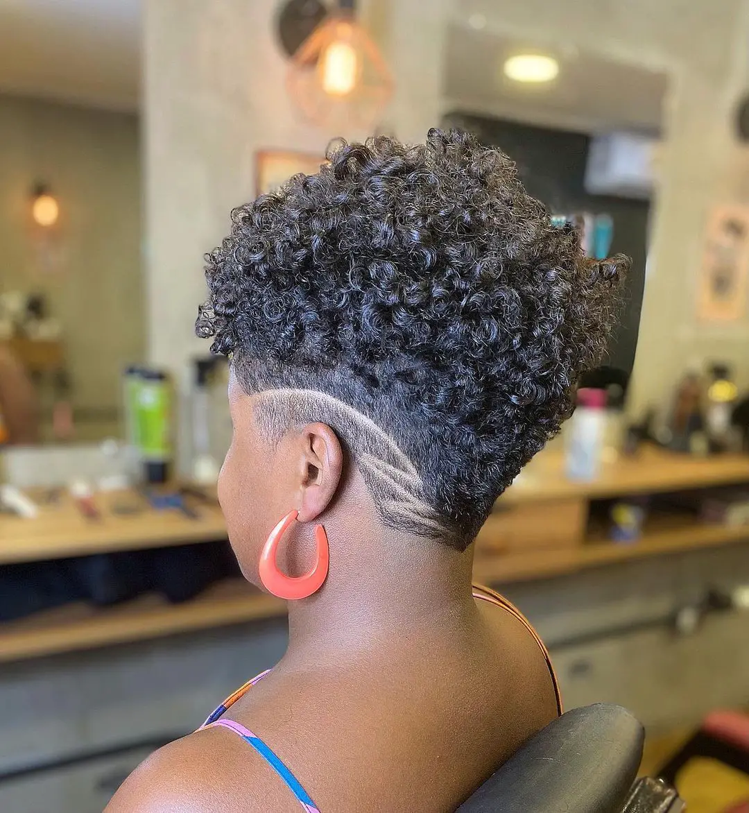 55-best-tapered-haircuts-and-fades-for-women Tapered Curly Afro with Artwork