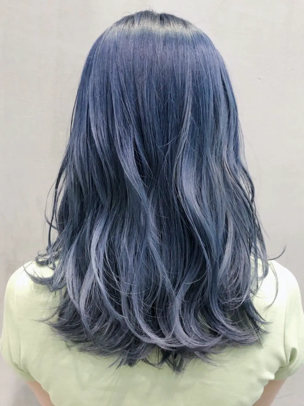 63-unique-blue-hair-ideas-light-and-038-dark-colors-to-try-in-2023 Billie Eilish Inspired Blue Hair