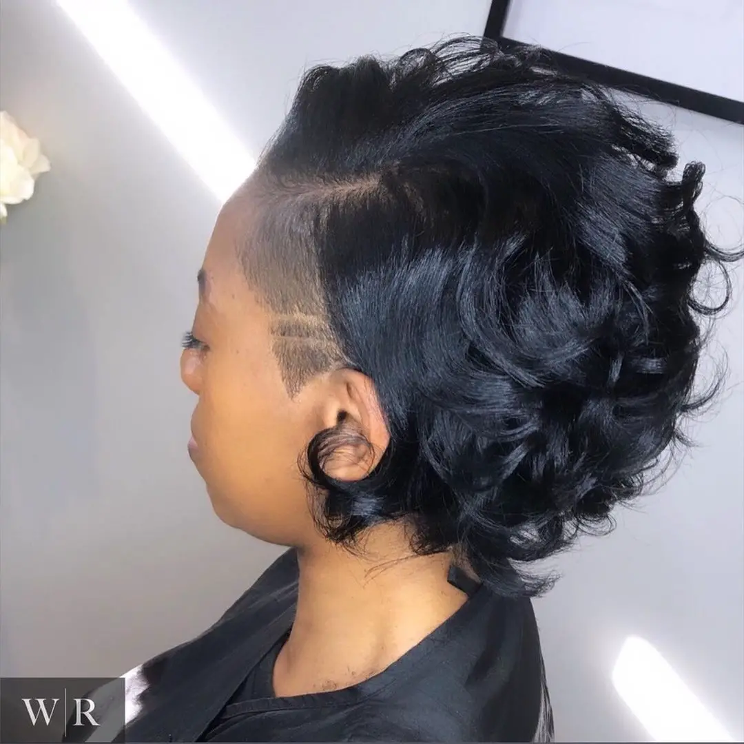 71-best-short-relaxed-hairstyles-for-black-women Cheeky Short Cut with Ombre Tips