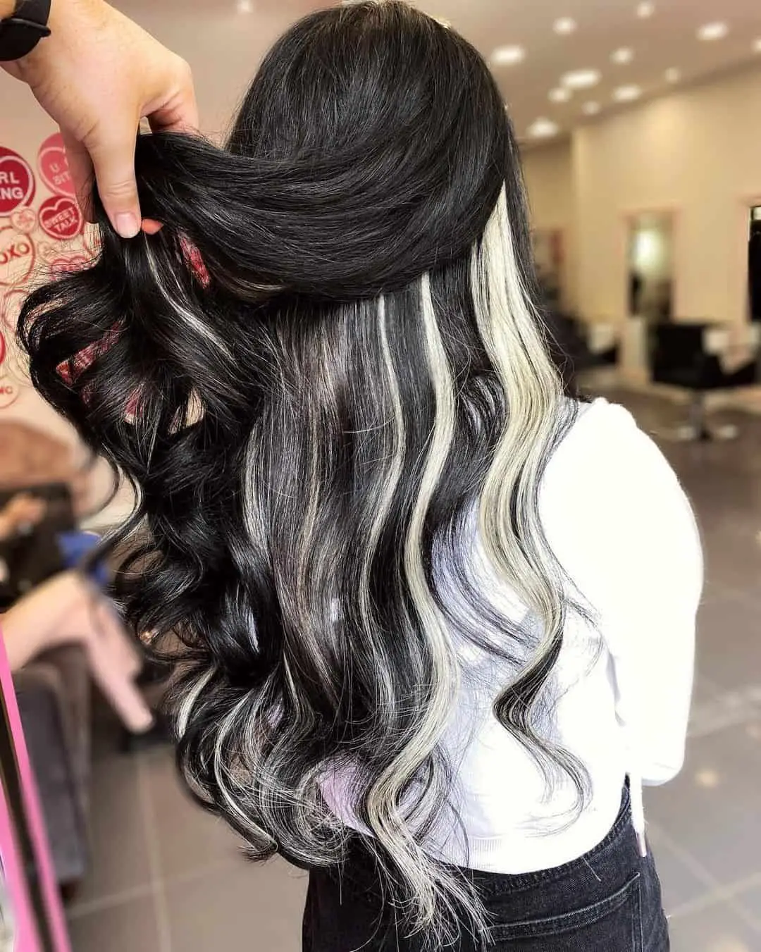 83-best-platinum-blonde-hair-ideas-trending-colors Black And Silver Highlights