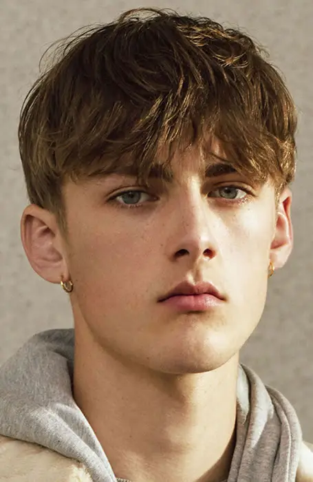 100-best-haircuts-for-men-trending-this-year Long Fringe