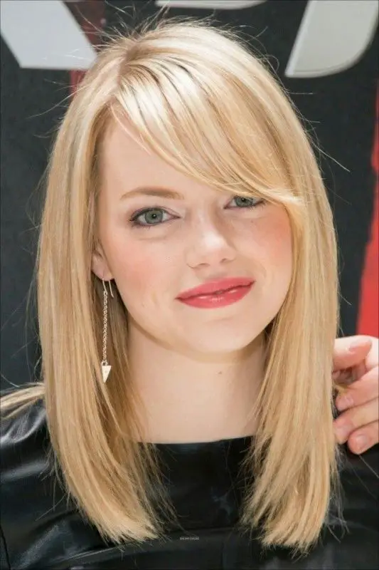 100-best-haircuts-for-women-trending-hairstyles-in-2023 Side-Swept Bangs