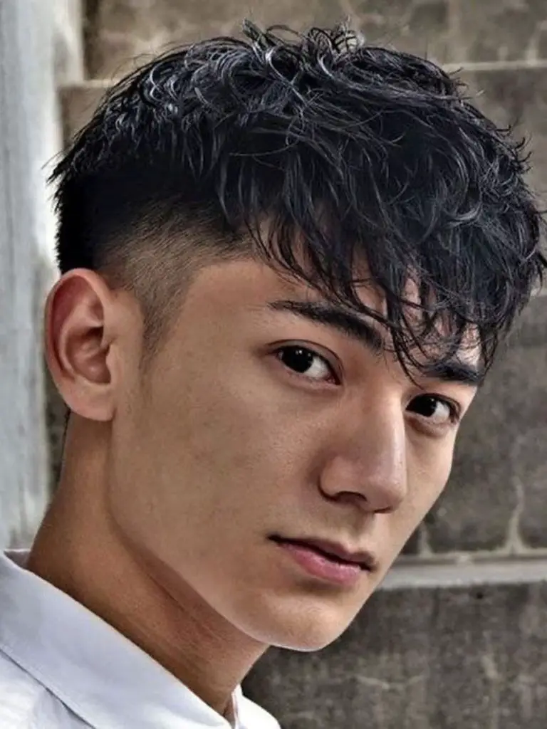 100-best-teenage-boys-haircuts-trending-this-year Waves With Fade