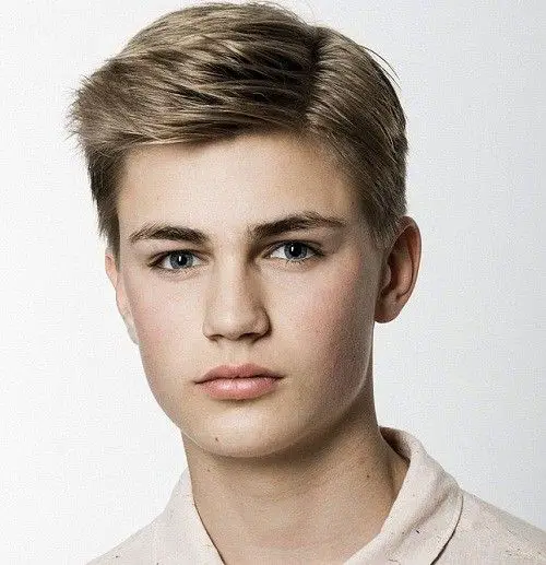 100-trendy-school-haircuts-for-boys-whats-cool-this-year Side Part