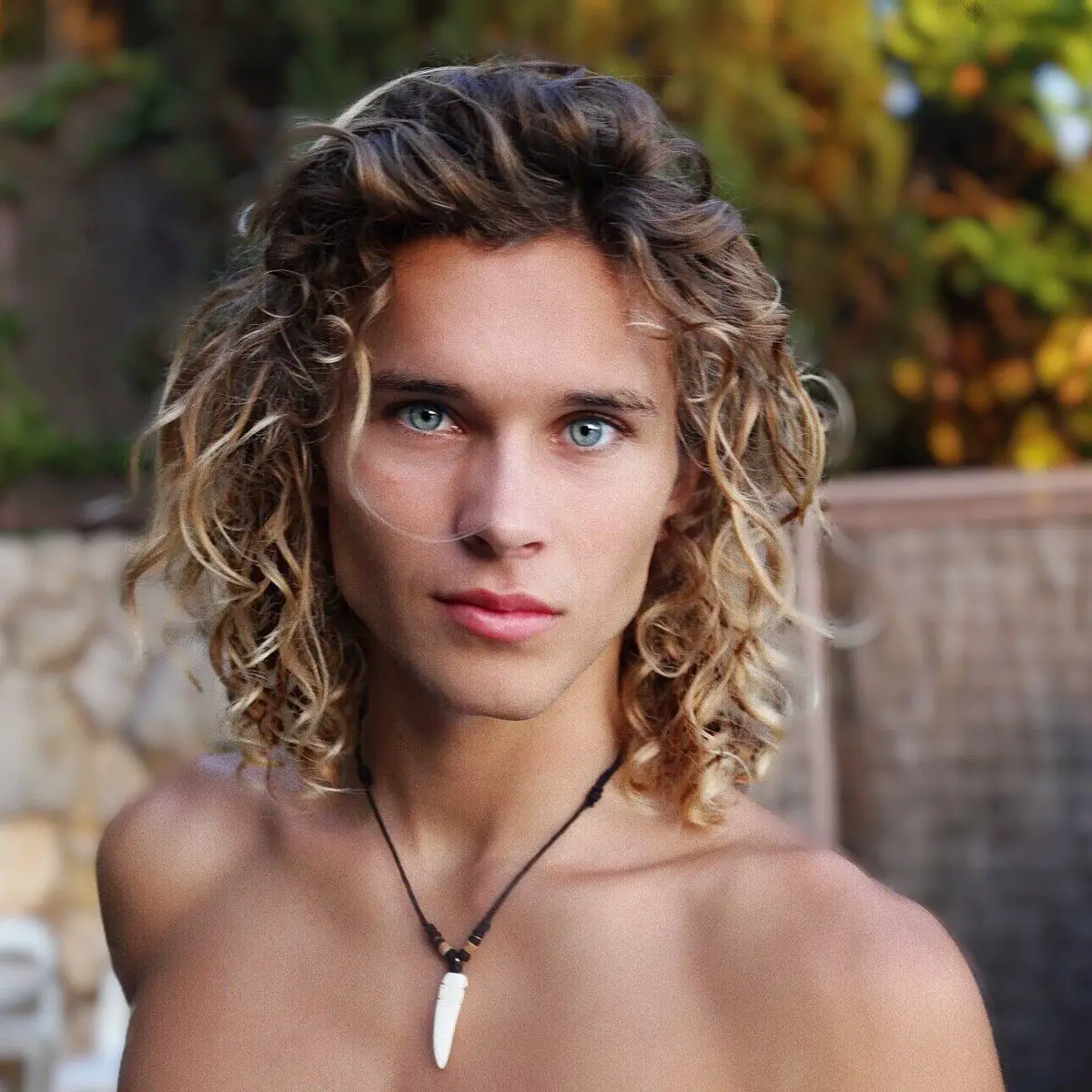 50-best-haircuts-for-men-with-thick-hair-trending-this-year Surfer Waves