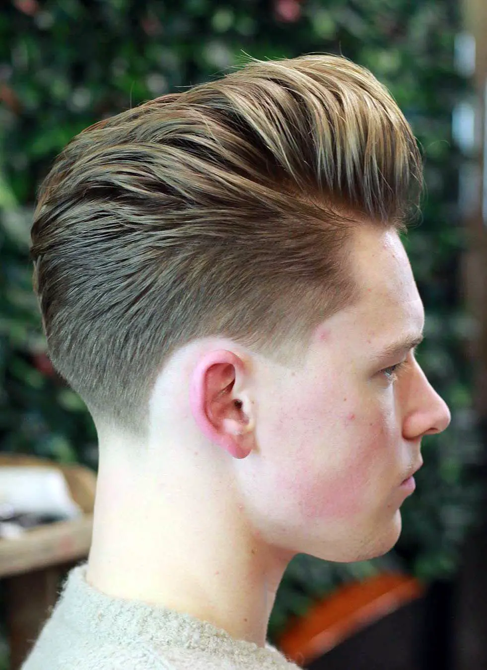50-clever-haircuts-for-a-receding-hairline-flattering-and-038-modern Pompadour