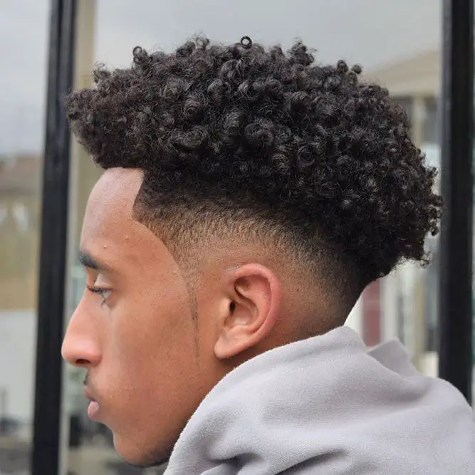 50-drop-fade-haircut-ideas-trending-this-year Medium Afro