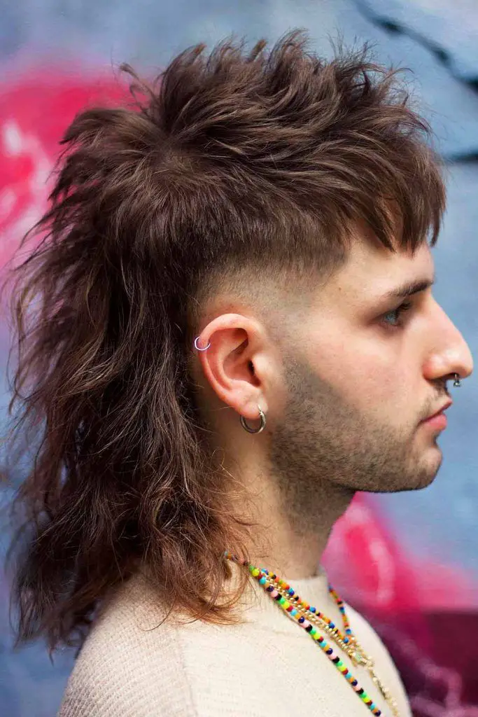 50-hairstyles-for-men-with-wavy-hair-trending-this-year Full Mullet