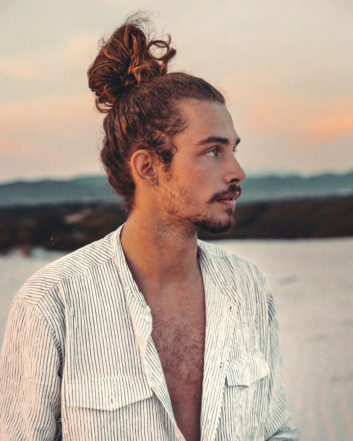 50-hairstyles-for-men-with-wavy-hair-trending-this-year High Man Bun
