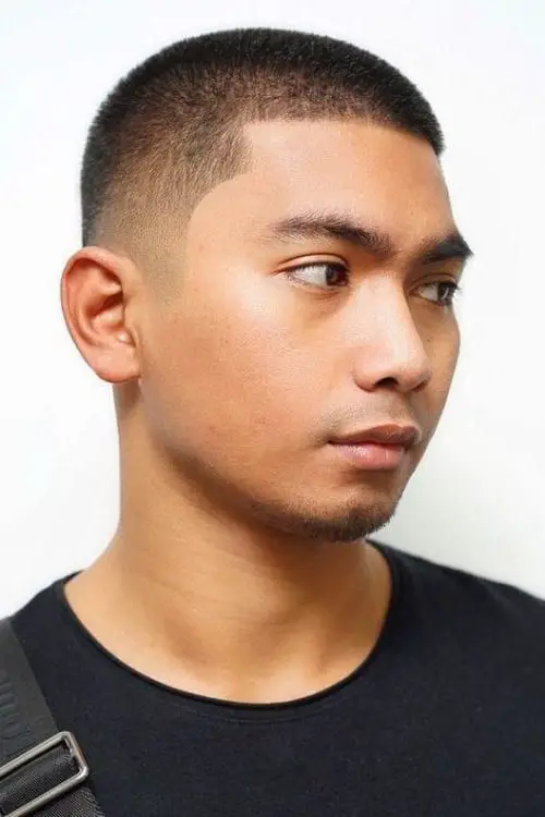 50-masculine-buzz-cut-examples-for-men-trending-this-year Brush Cut