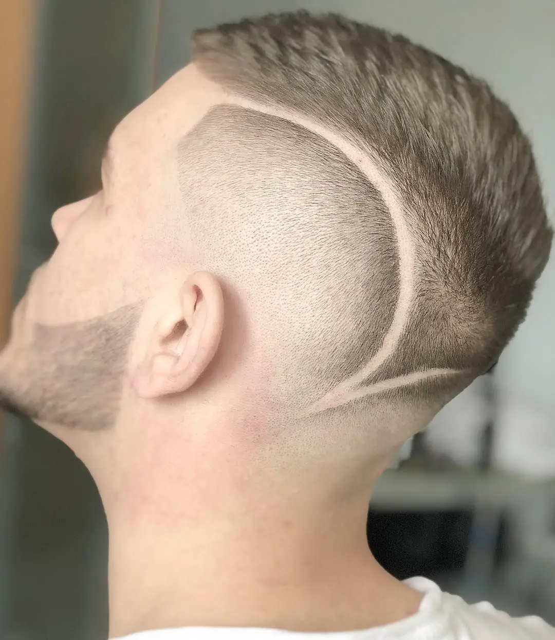 50-masculine-buzz-cut-examples-for-men-trending-this-year Line Design