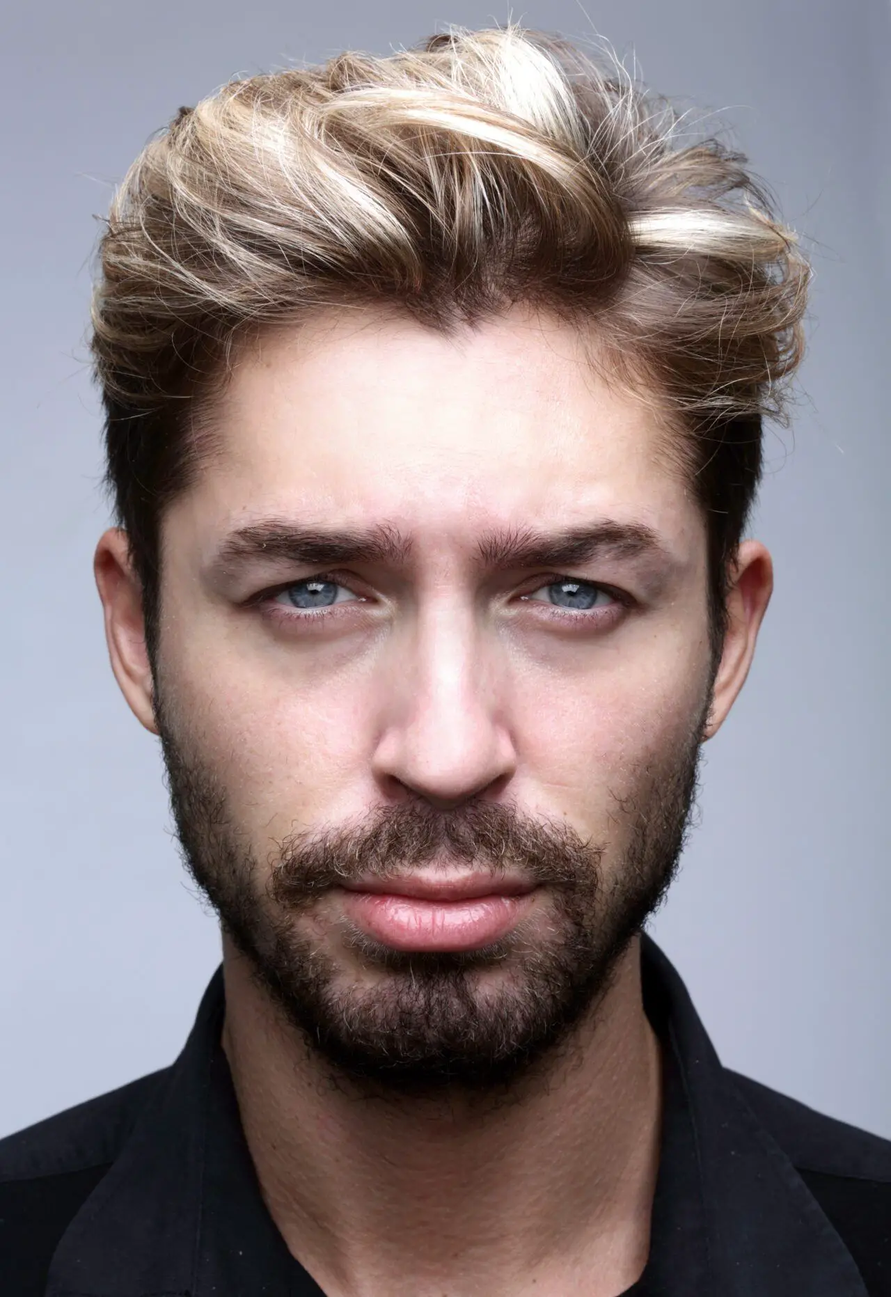 75-volumizing-hairstyle-ideas-for-men-with-thin-hair Blow Back